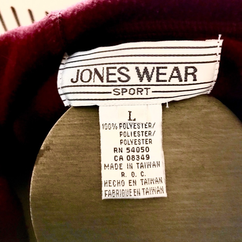 NWOT Jones New York Sport Vest W/ Hood - Picture 3 of 3